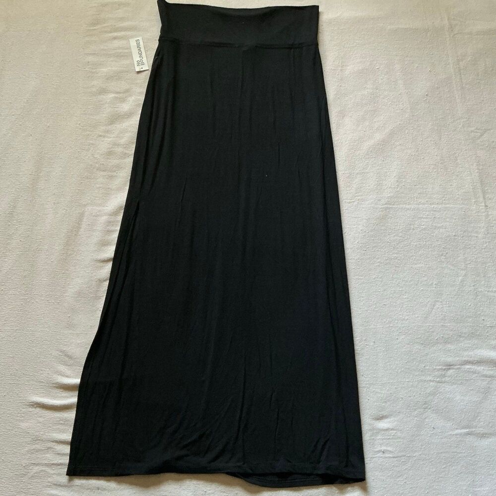 No Boundaries Black Maxi Skirt Size L (12–14) — NWT, Fold-Over Waist